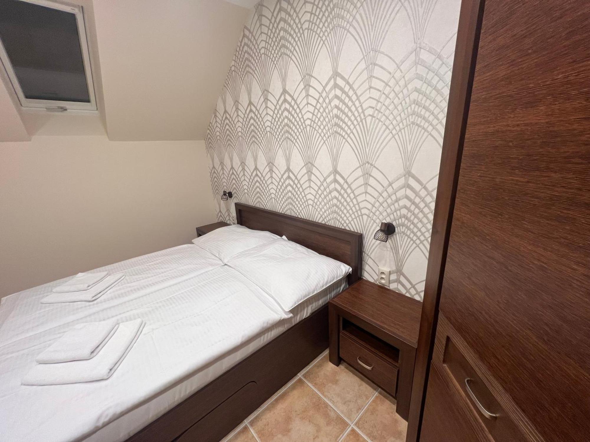 Spa & Wellness Hotel Orchidea Velky Meder Exterior photo